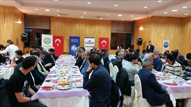 8. Geleneksel ÜNDER Akademisyen Iftarı